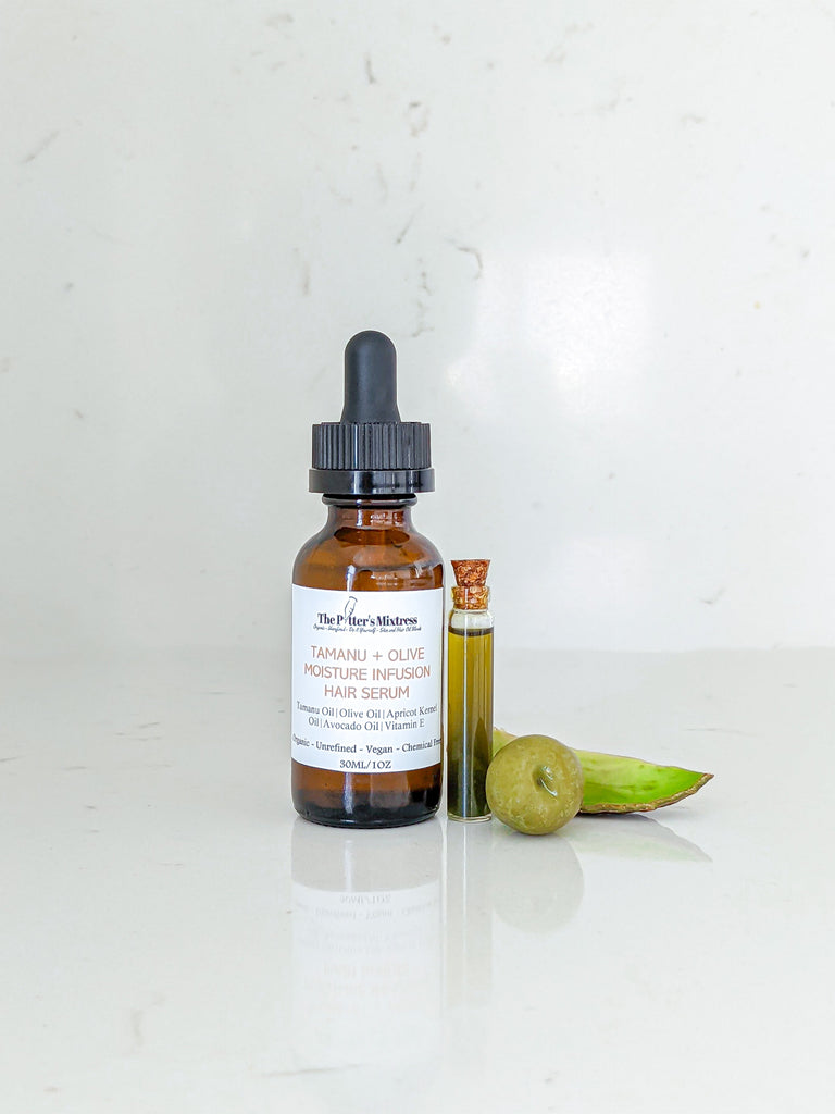 Tamanu + Olive Moisture Infusion Hair Serum combines oils that deeply penetrate the hair shaft and as a result, can impart lasting moisture to hair and provide each strand with much needed fortification.