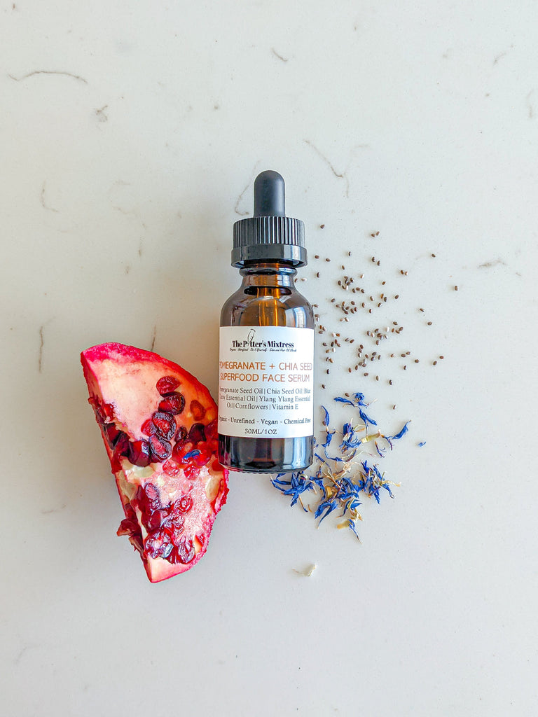 POMEGRANATE + CHIA SEED Superfood Face Serum