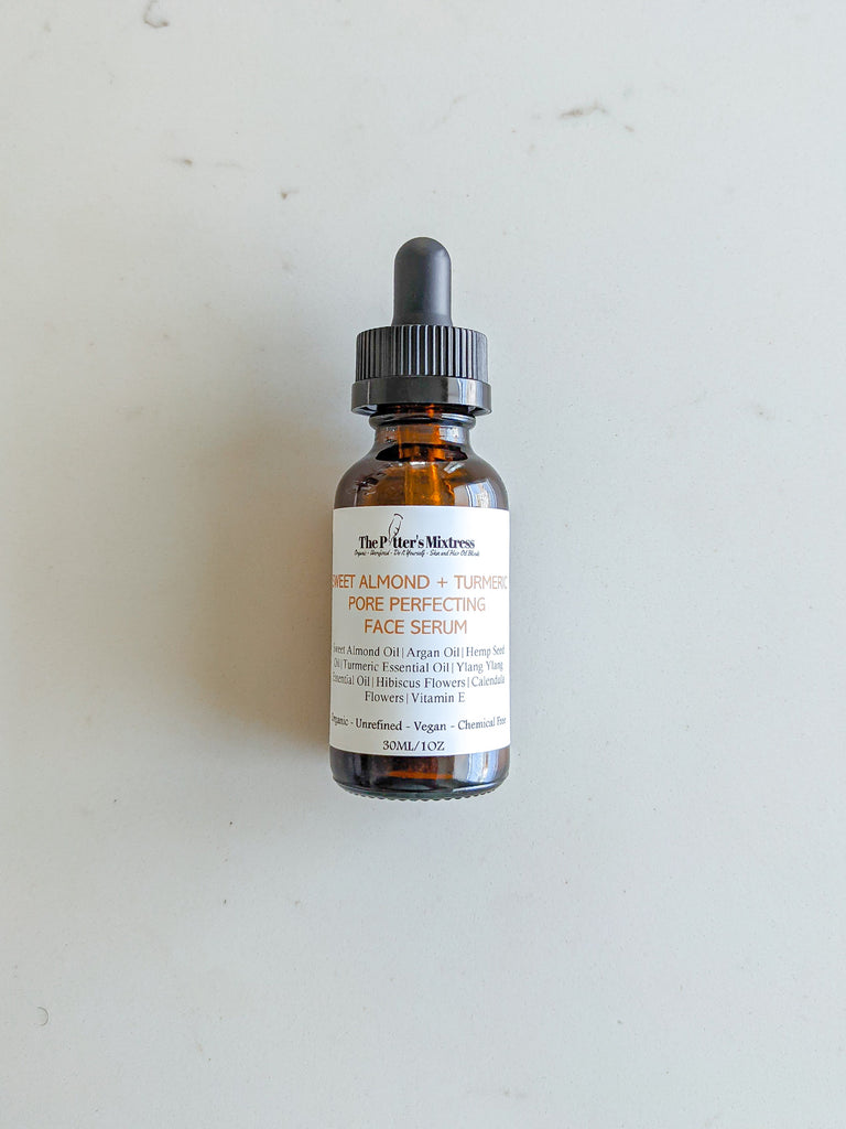 SWEET ALMOND + TURMERIC Pore Perfecting Face Serum